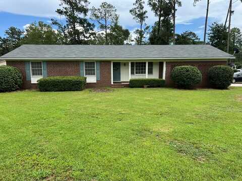 271 Ridgeland Dr., Valdosta, GA 31602