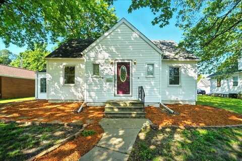 710 10th Street, Eldora, IA 50627