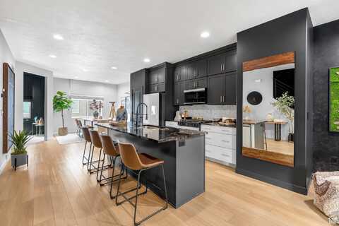 15101 S HALTER W, Bluffdale, UT 84065