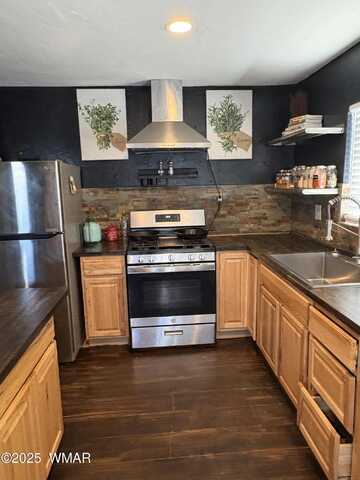 1b County Road 8285, Concho, AZ 85924