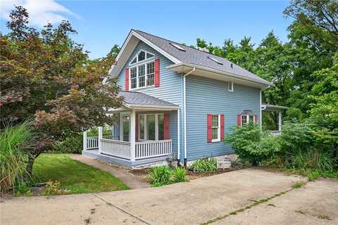 3482 McRoberts Rd, Castle Shannon, PA 15234
