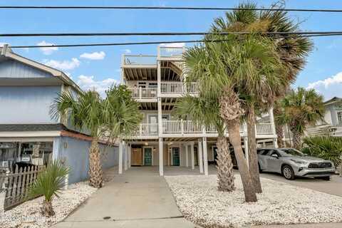 313 Fort Fisher Boulevard N, Kure Beach, NC 28449