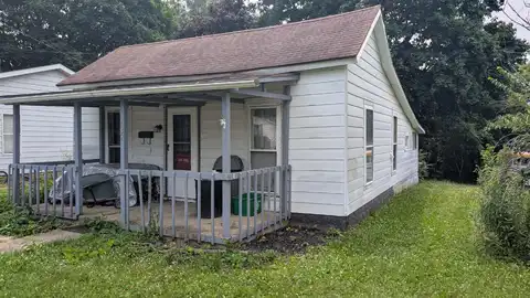 632 Oakland Avenue, Bellefontaine, OH 43311