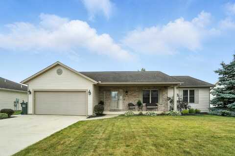 24 Kyle Drive, Wapakoneta, OH 45895