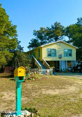 311 Gunas Drive, Kill Devil Hills, NC 27948