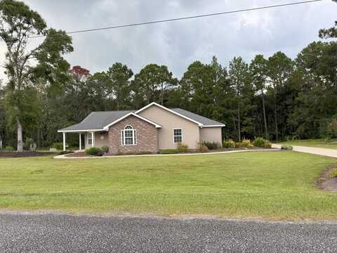 57 Brandon St, Baxley, GA 31513