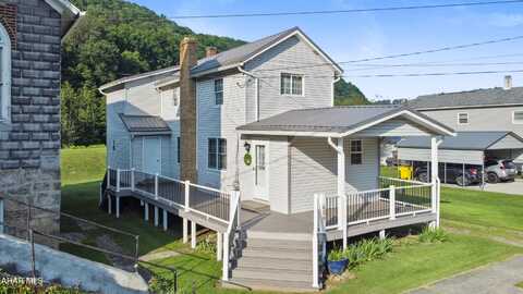 659 Main Street, Vintondale, PA 15961
