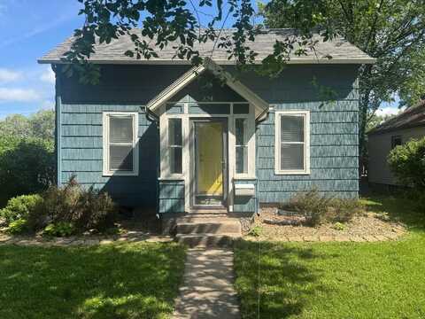 324 SW 10th Avenue, Aberdeen, SD 57401
