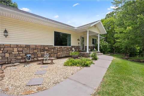 7 Ulverston DR, Bella Vista, AR 72714