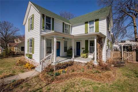511 W Pecan ST, Rogers, AR 72756