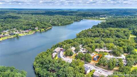 9 Connie LN, Bella Vista, AR 72715