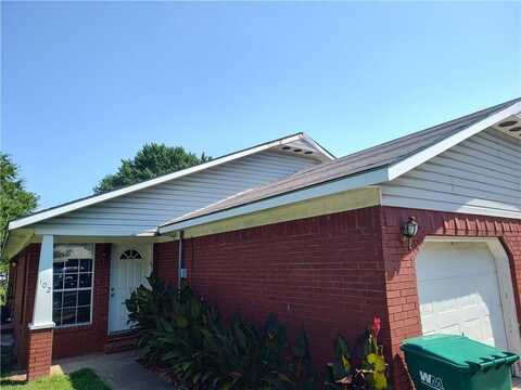 102 Neal ST, Farmington, AR 72730