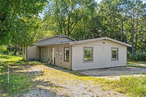 1272 N 59th AVE, Fayetteville, AR 72704