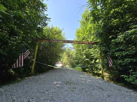 629 Algonquin Trail, Mio, MI 48647