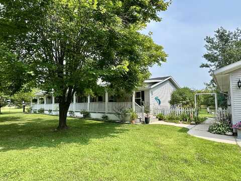 6510 Carey Road, Cheboygan, MI 49721