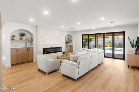 5122 E BLANCHE Drive, Scottsdale, AZ 85254