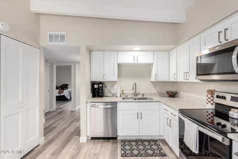 4750 N 14TH Street, Phoenix, AZ 85014