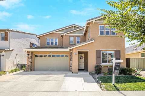 484 S Derone Ln, Tracy, CA 95376