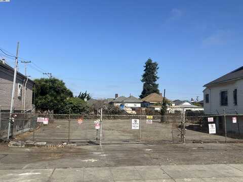 1211 41st Ave., Oakland, CA 94601