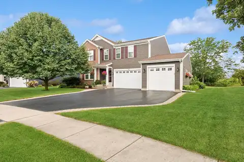 411 Hubbard Lane, Lake Villa, IL 60046