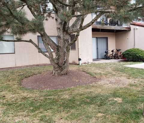 21W581 N. North Avenue, Lombard, IL 60148