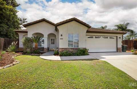 10117 Commodore Drive, Bakersfield, CA 93312