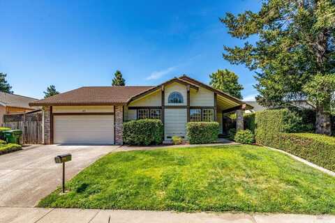 1012 Garfield Drive, Petaluma, CA 94954
