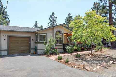 561 San Bernardino Avenue, Sugarloaf, CA 92386