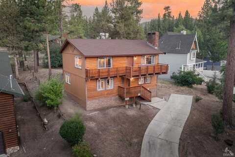373 Crystal Lake Road, Big Bear Lake, CA 92315