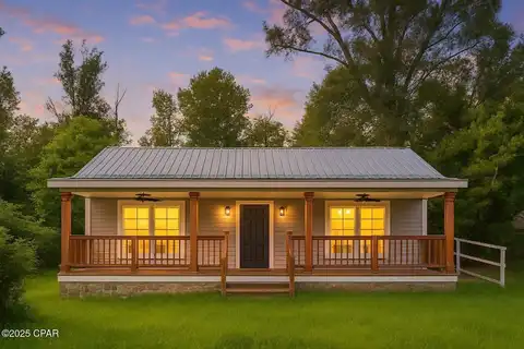 16590 Gaskin Street, Blountstown, FL 32424