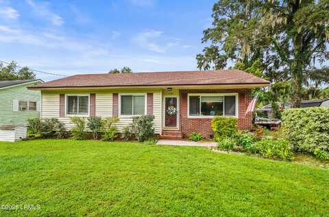 1709 Paris Avenue W, Port Royal, SC 29935