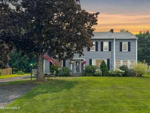33 Eleanor Rd, Pittsfield, MA 01201