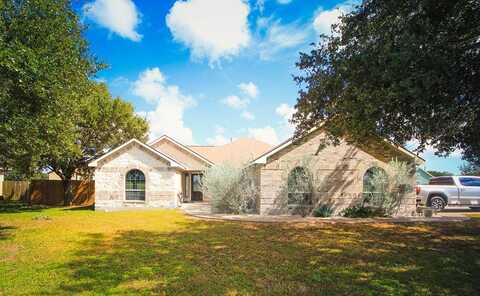 504 W SULLIVAN ST, Skidmore, TX 78389