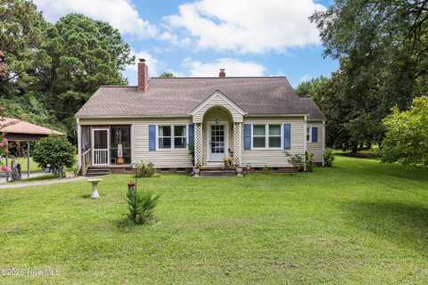 617 Merritt Road, Chadbourn, NC 28431