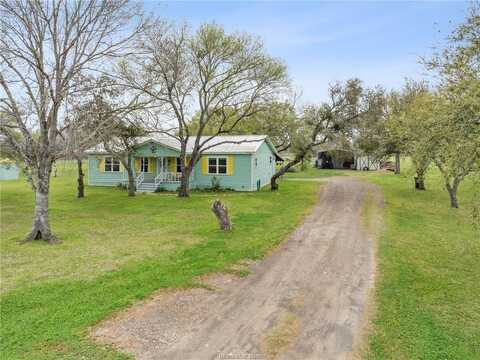 10708 Creek Bend Dr, Other, TX 77461
