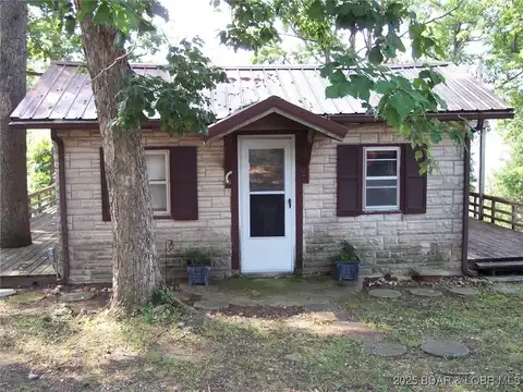 64 Whiterock Lane, Sunrise Beach, MO 65079