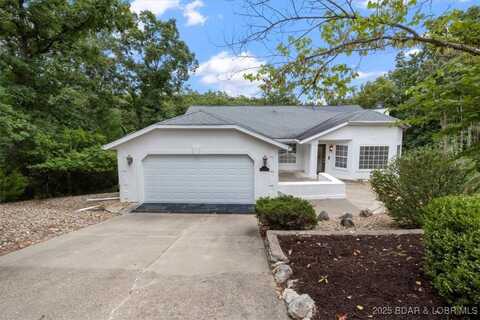 192 Royal Point Court, Lake Ozark, MO 65049