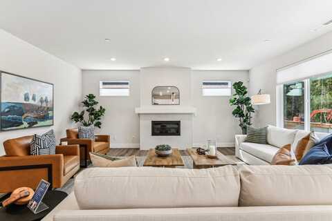 6402 213th Ave Ct E, Bonney Lake, WA 98391