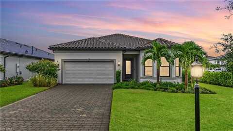 20402 Pebble Glen, ESTERO, FL 33928