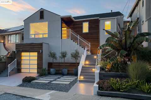 678 Walavista Ave, Oakland, CA 94610