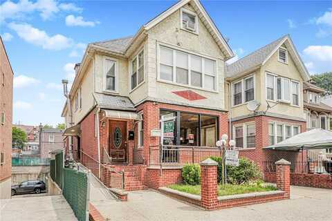 237 Bay Ridge Parkway, Brooklyn, NY 11209