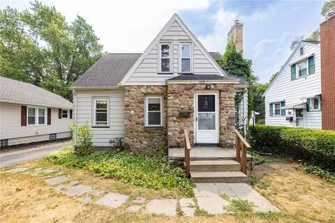 123 Heberton Road, Irondequoit, NY 14622
