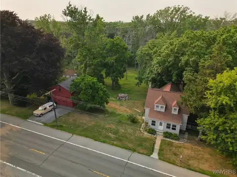 13921 Ridge Road W, Gaines, NY 14411