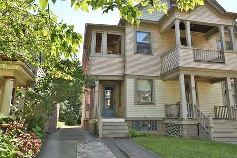 290 Laburnam Crescent, Rochester, NY 14620