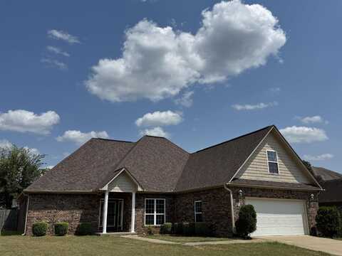 2215 Richland Park Drive, Bryant, AR 72022
