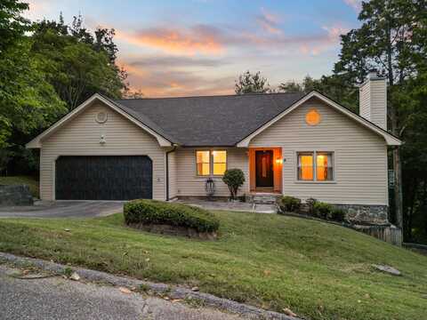 6400 Ridge Lake Road, Hixson, TN 37343