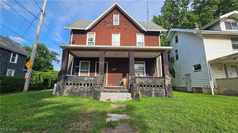 1338 MAPLE AVENUE NE, CANTON, OH 44705