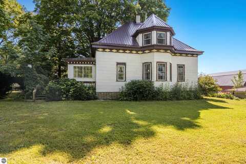 19631 MCKINLEY ROAD, LEROY, MI 49655