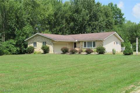1372 HARPERSFIELD ROAD, GENEVA, OH 44041