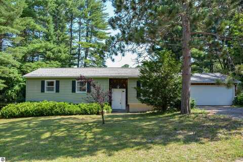7412 PINEWOOD COURT, TRAVERSE CITY, MI 49685